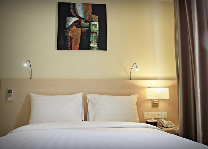 Biz Hotel Batam